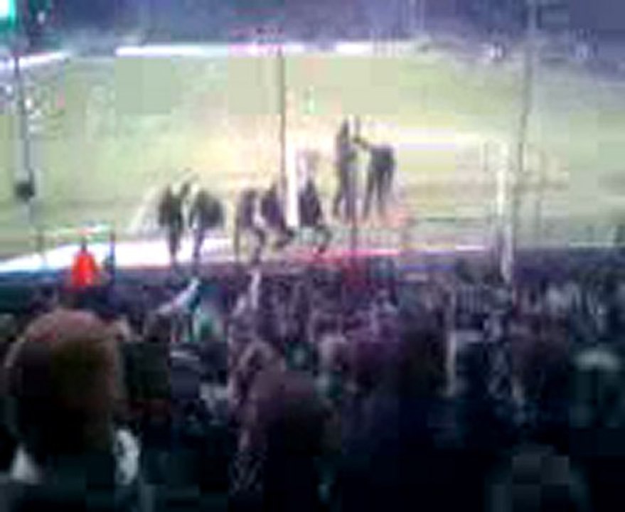 ambiance kop nord apré le but de bergession face a monaco