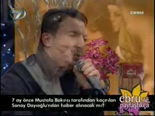 KANAL 7’DE ÇAKMA TELEFON BAĞLANTISI başörtülü komşu yayında