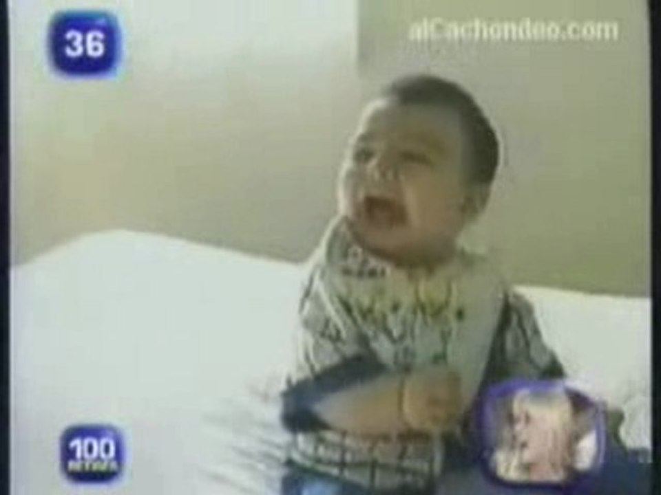 bebek gülüşü