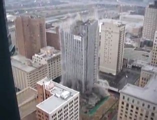 dinamit ile gökdelenin yere indirilmesi