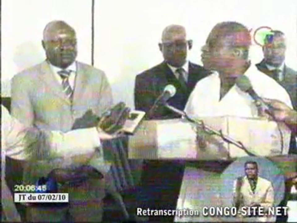 Don des médicaments à la clinique municipale