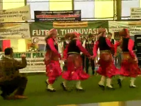 Piraziz Armutcukuru Folklor Ekibi