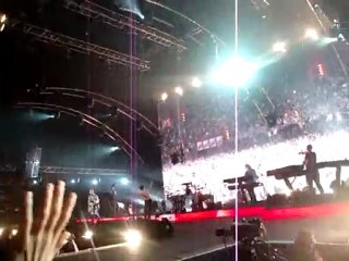 Depeche Mode-Never Let Me Down Again(Live @ Paris Bercy 2010