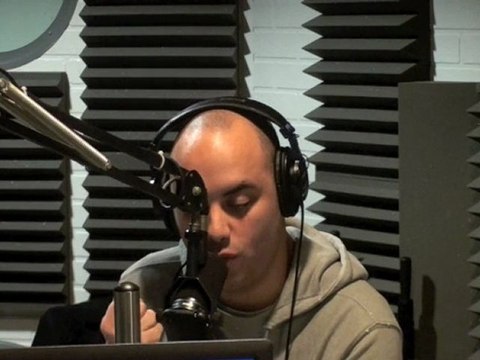 Commandeur Replay sur Ouï Fm n°116 08.02.2010