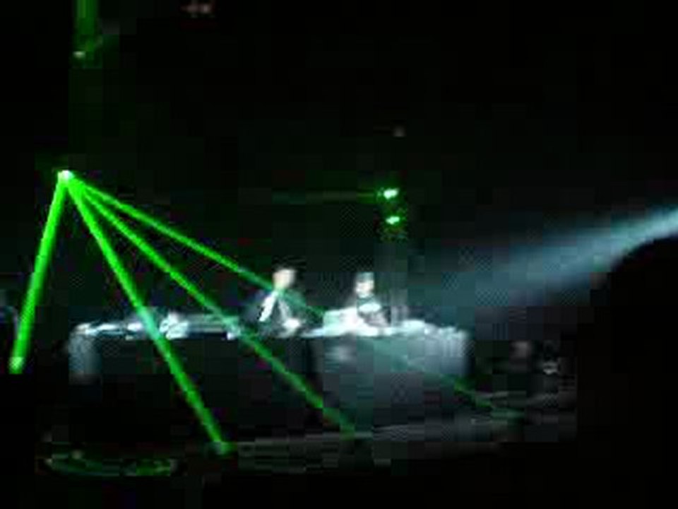 Electronic Invaders 060210 Avignon