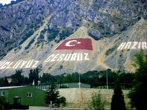 talip altin feat azed ized yozgatli mc-Sehitler olmez