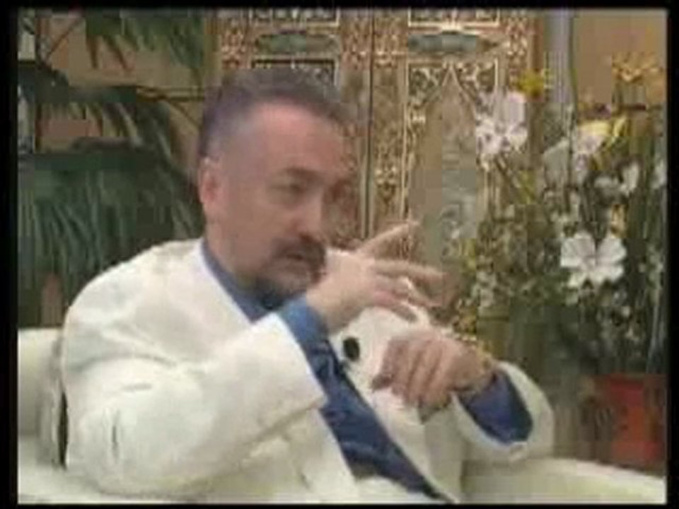 Peygamber Efendimiz (sav) Mehdi (as)'ı Çok Seviyor Ve Övüyor