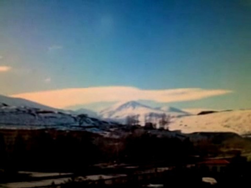 Dağlar,dağlar,yüca dağlar