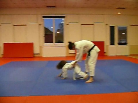 MILLY SUR THÉRAIN : ILS EMBRASSENT LE TATAMI