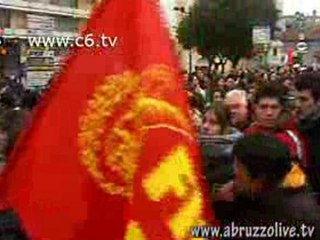 'Salvare i posti di lavoro': la politica in soccorso ai dipe