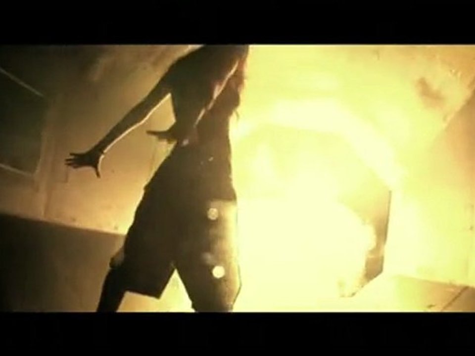 FREEDSTYLE CLIP DE KALASH AVEC FRED & SCARLETT