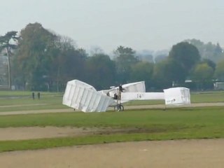 Santos Dumont - http://www.wokipi-aerostation.com/