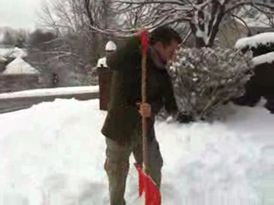 YOGAmazing in a Minute 10 - Yoga in the Snow