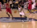 Mike Conley throws the alley-oop to Rudy Gay who goes way ab