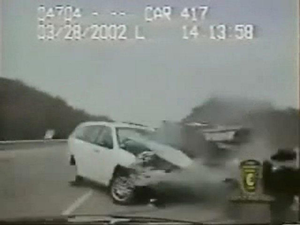 Compil crash voitures vs police