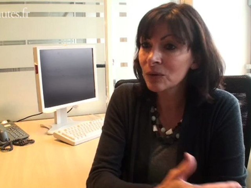 Anne Hidalgo répond aux questions des internautes