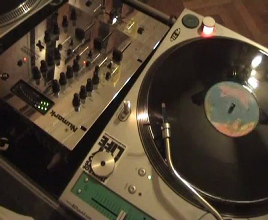 Pink Avenue - Life Tastes Better