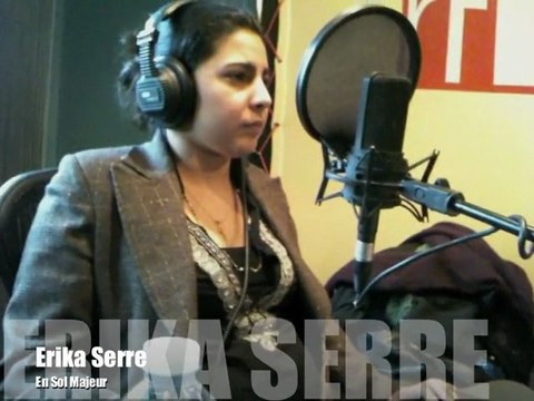 live Erika Serre