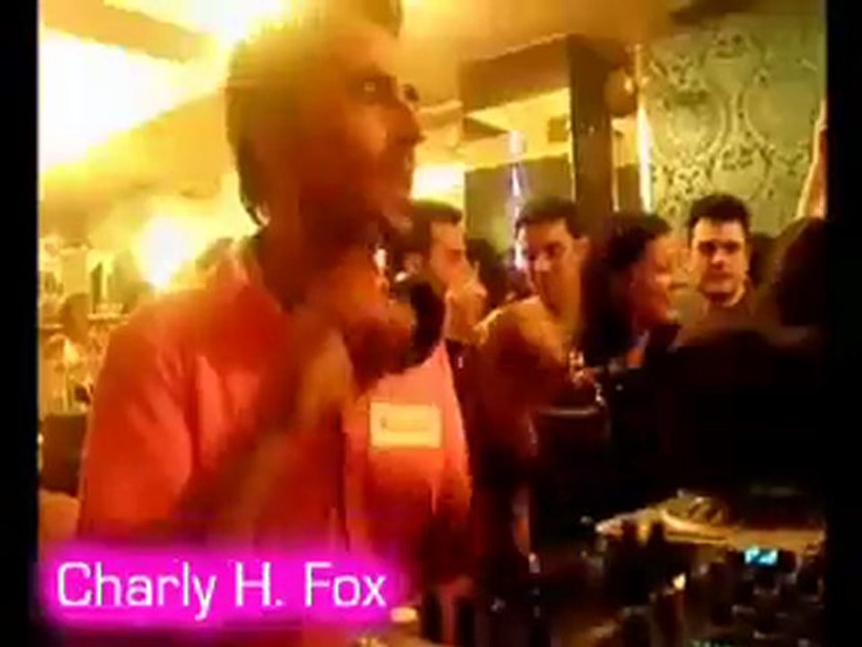 Charly H. Fox playing @ Deseo Facebook Party