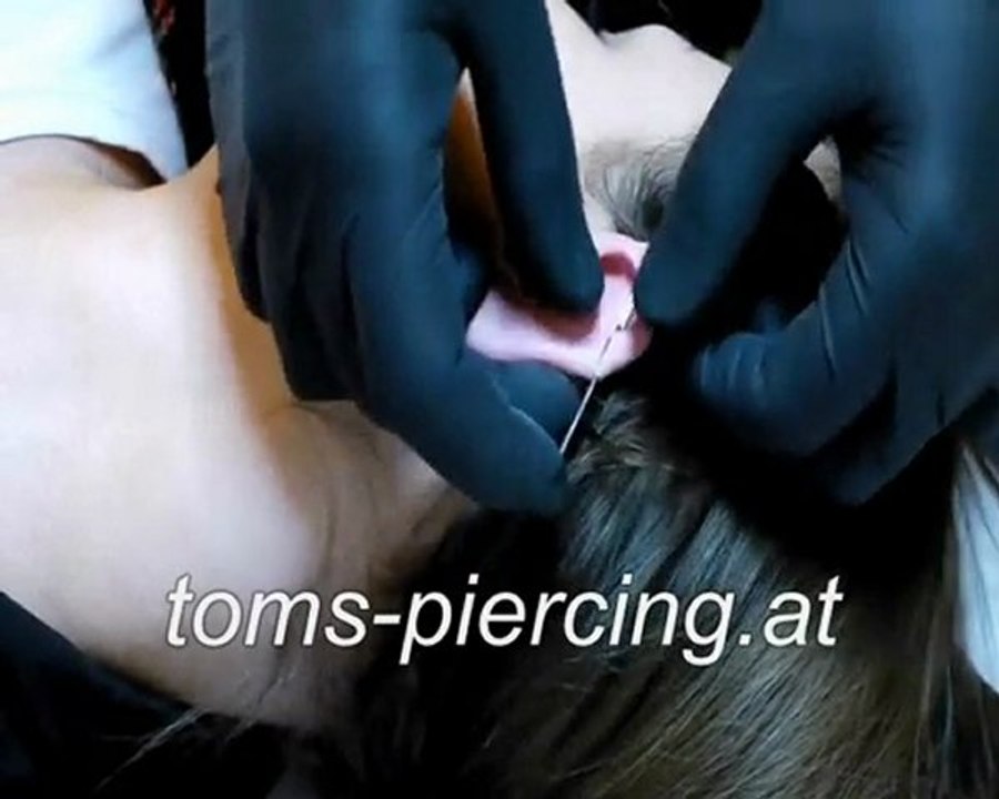 Toms Piercing Wien industrial-piercing 1