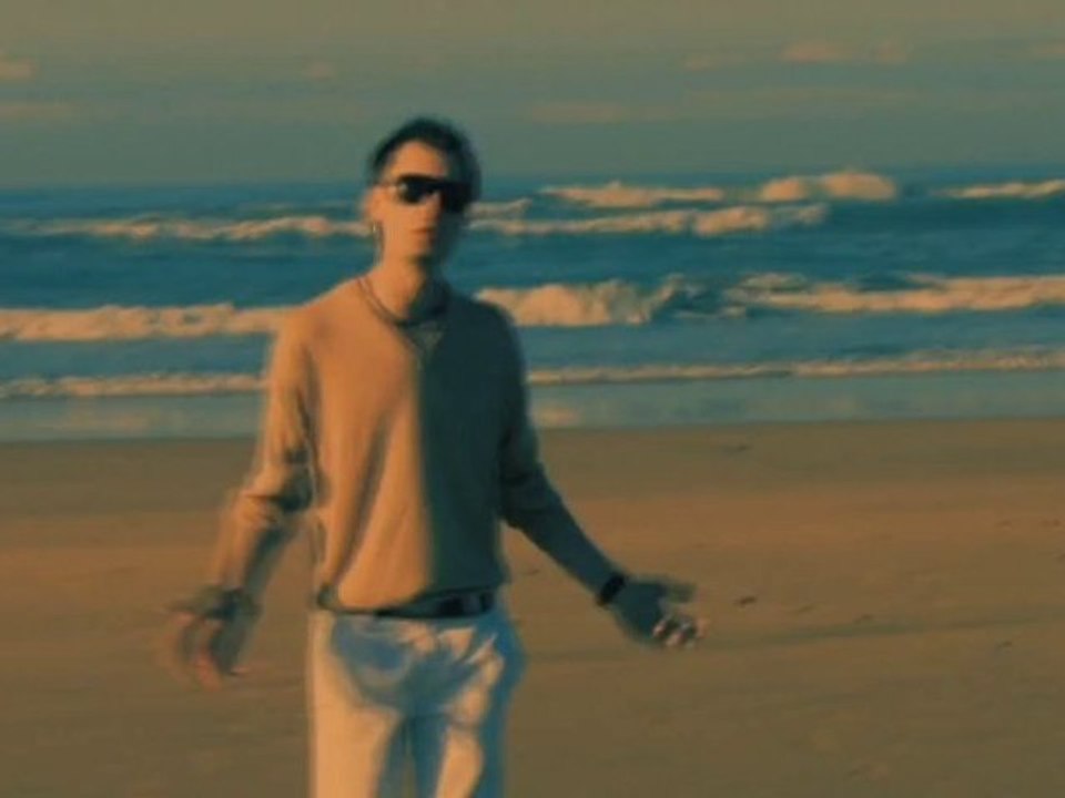 Dis-moi que rien n'est fini FRANCK ARMAND