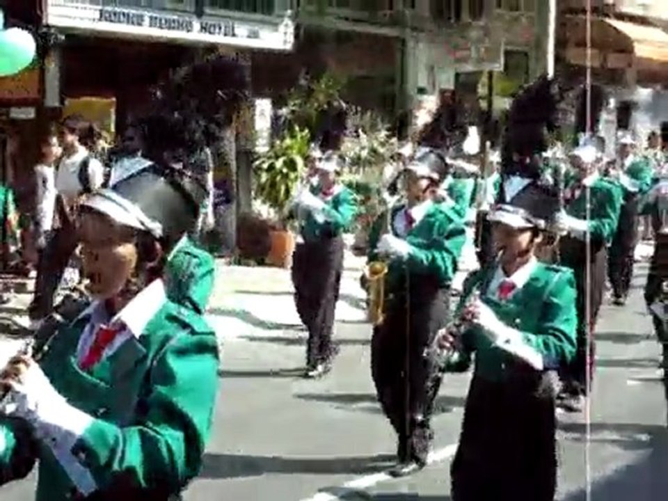 Fêtes des fleurs à Chiang Mai / Fanfares Défilé 1 / Thailand