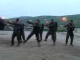 Soldati che ballano