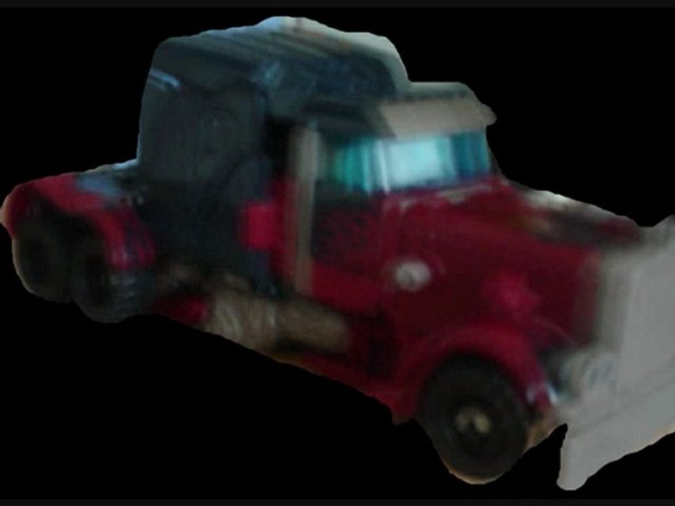 Transformers Stop Motion Test : Optimus Dans Le Ciel