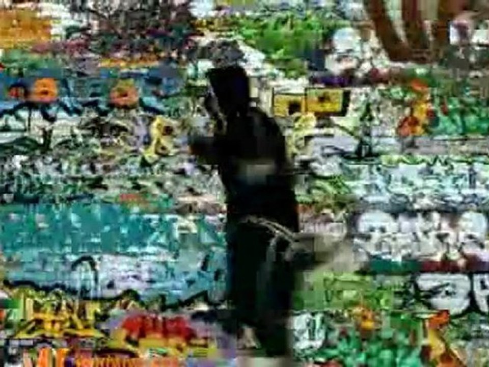 Chinese Man - Calling Bombay (clip)