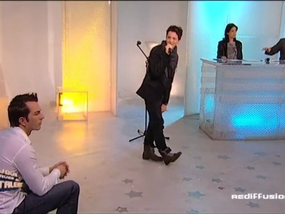 "Billie Jean" de Michael Jackson chanté par Adrien sur IDF1