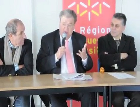 CAP D'AGDE - 2010 - GEORGES FRECHE Freche présente son programme touristique pour la région 2