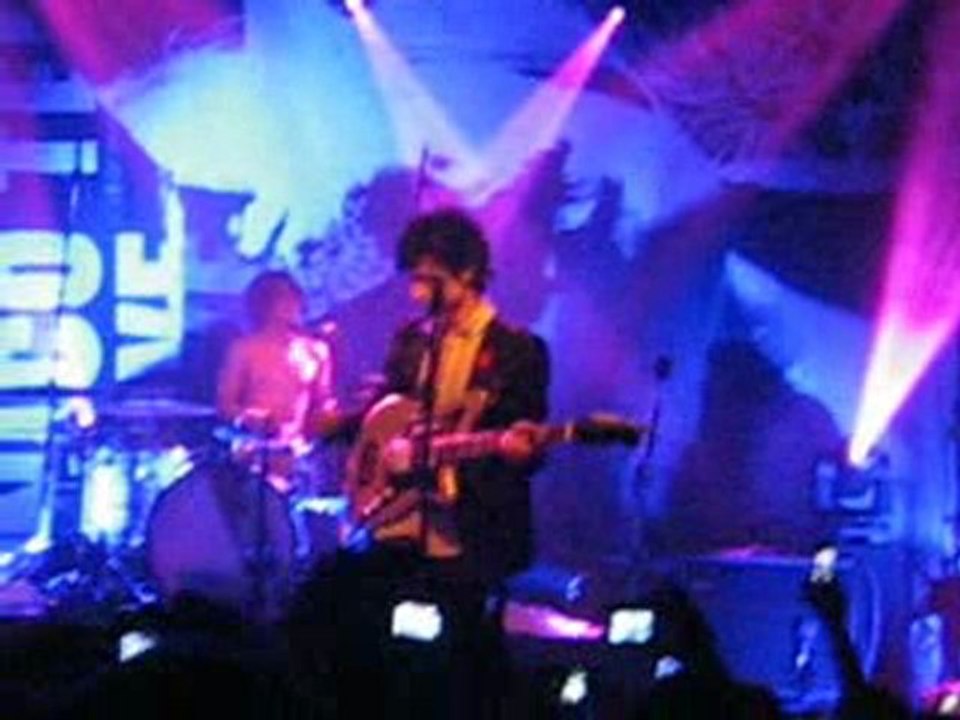 BB Brunes au BBC : Lala love you