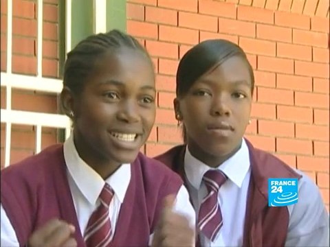South Africa celebrates 20th anniversary of Mandela's ...