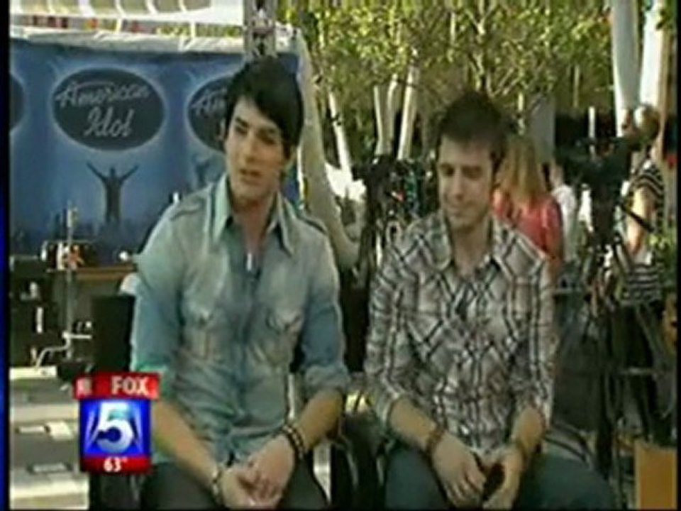 KRIS ALLEN   ADAM LAMBERT FOX5 TOP 2 INTERVIEW