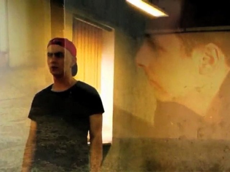 "Intime partagé" une aventure franco-iranienne 2007- Extrait