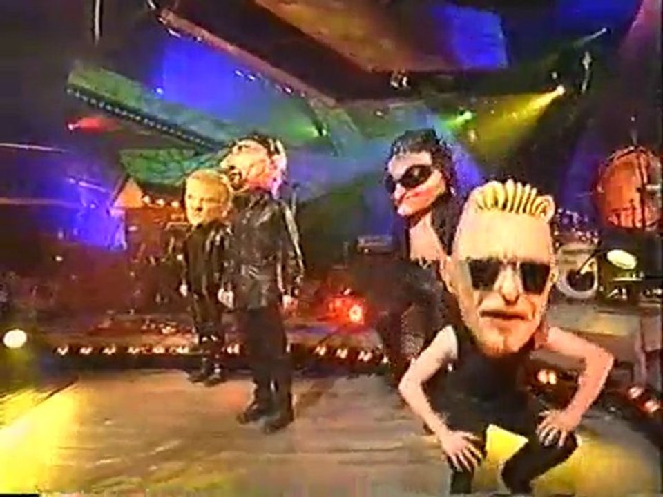 TFI Friday - Massive Heeds feud