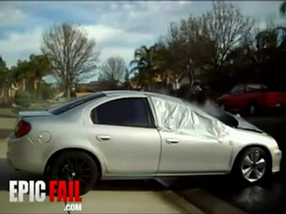 Régis nique sa voiture