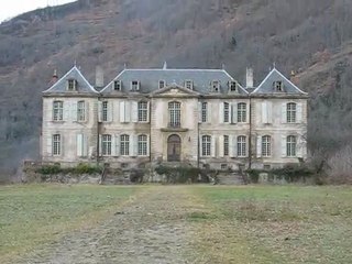 Les Cabannes : château