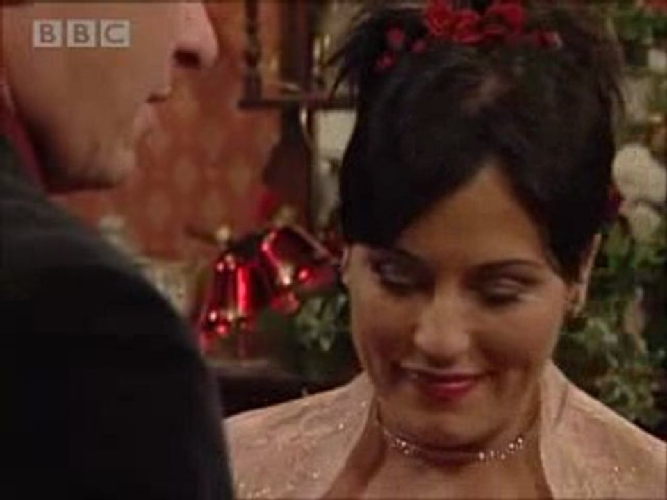 EastEnders - Alfie Moon and Kat Slater get married!