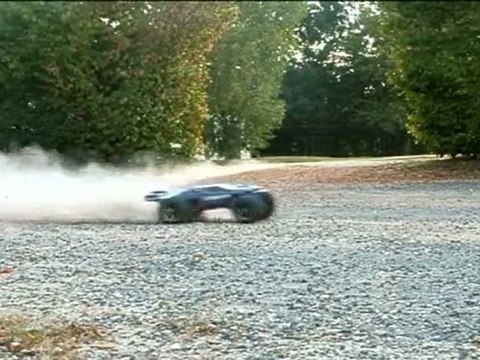 Traxxas E-Revo Brushless Novak