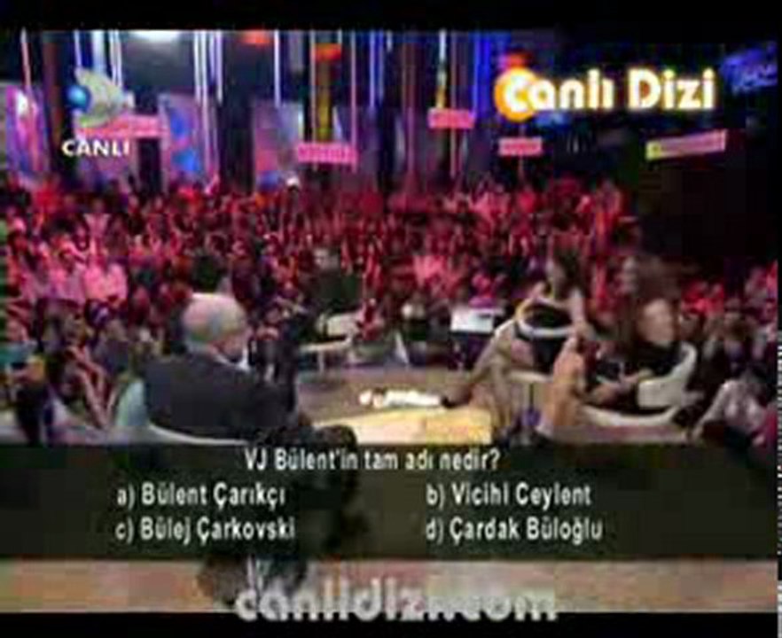 Okan Bayülgen Komik Sorular