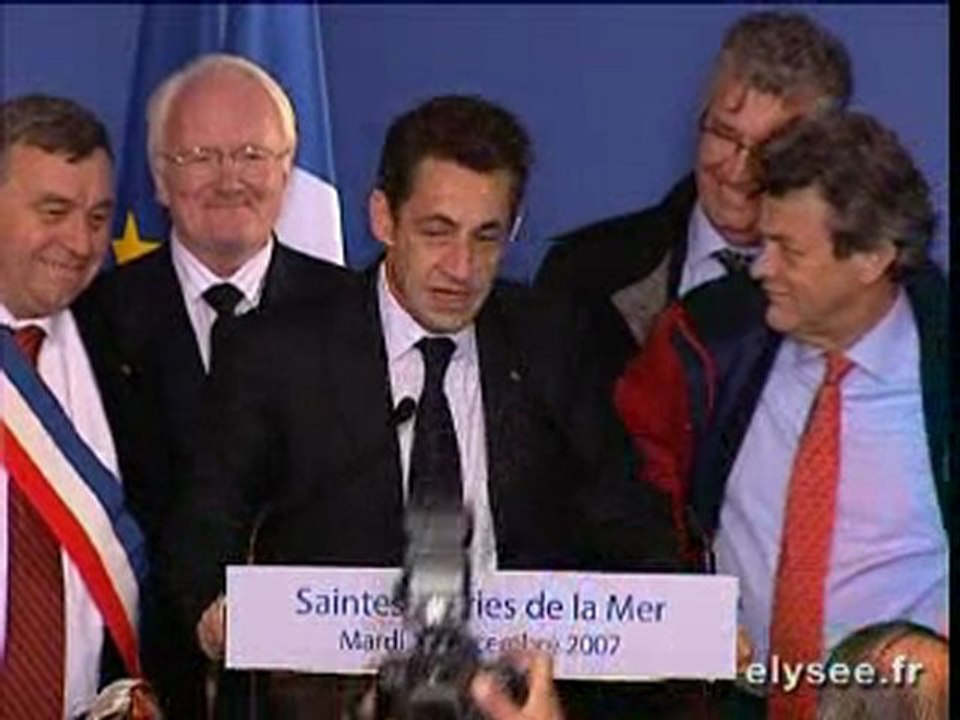 Allocution à la mairie des Saintes-Maries de la Mer