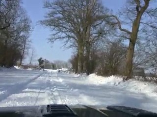 Chevrolet Camaro SS 1968 dans la neige suite.