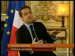 Entretien à la Radio Cadena Nacional  (RCN)