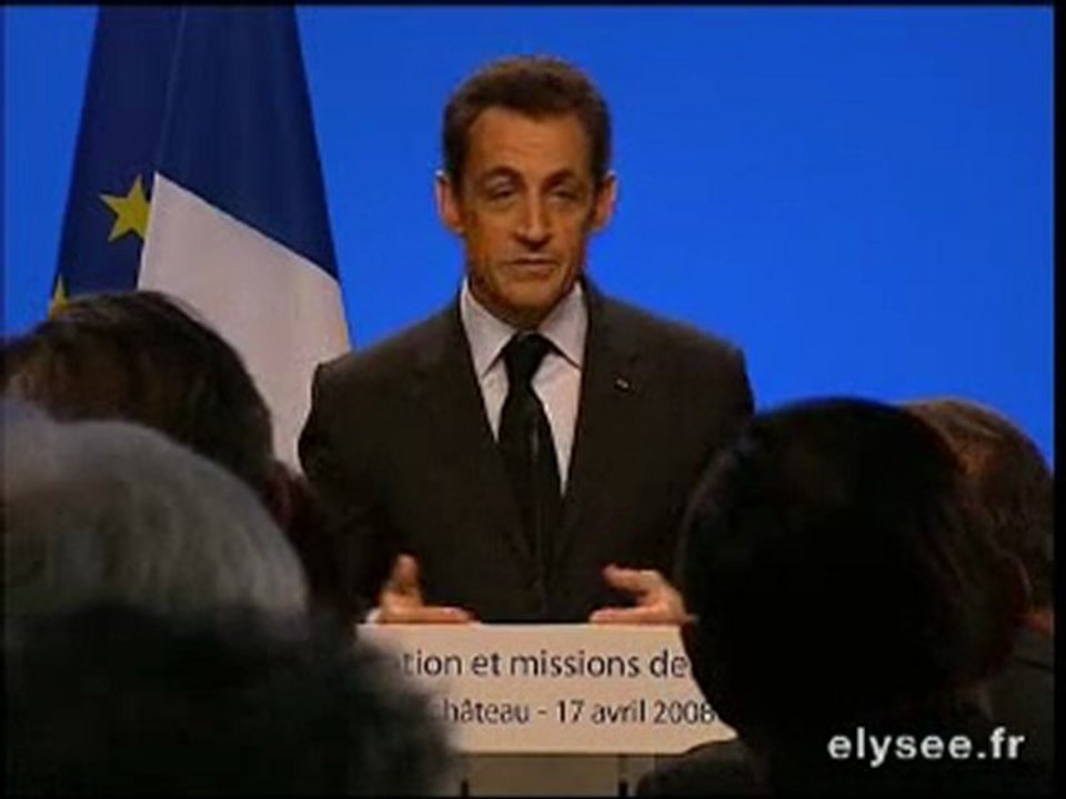 Hommage à M. Aimé Césaire, poète  français