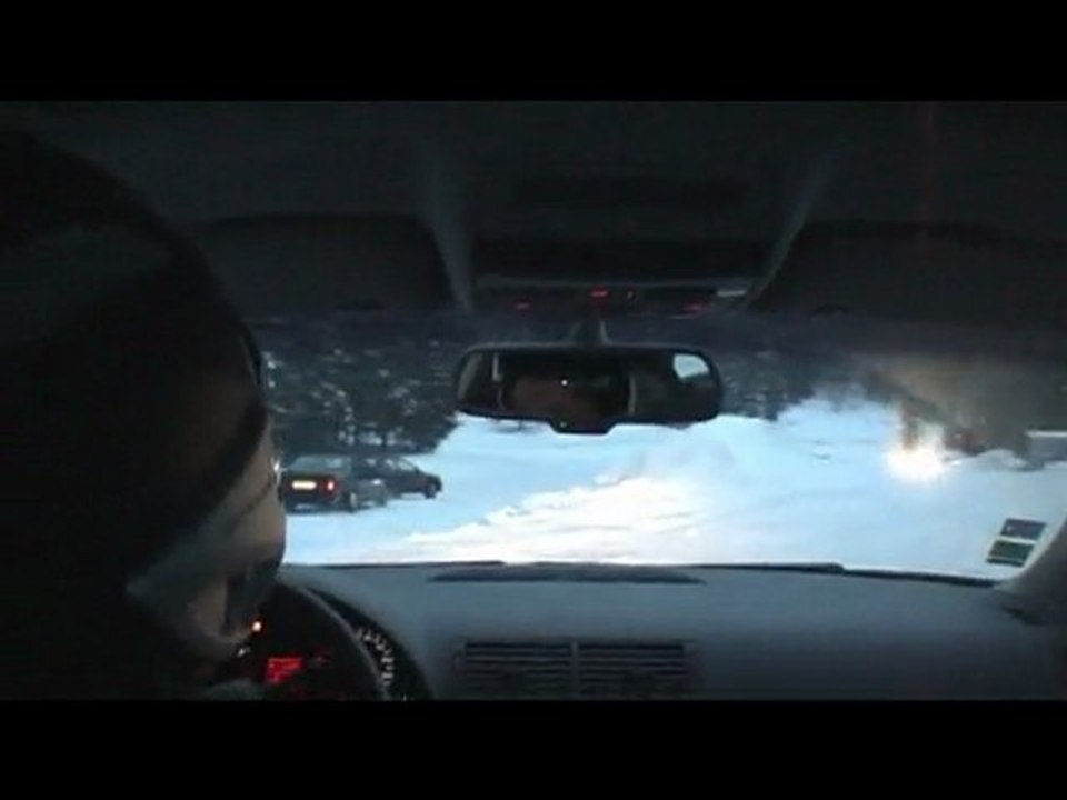 Audi A4 quattro 2.0 TFSI sur le circuit glace de Flaine (74)