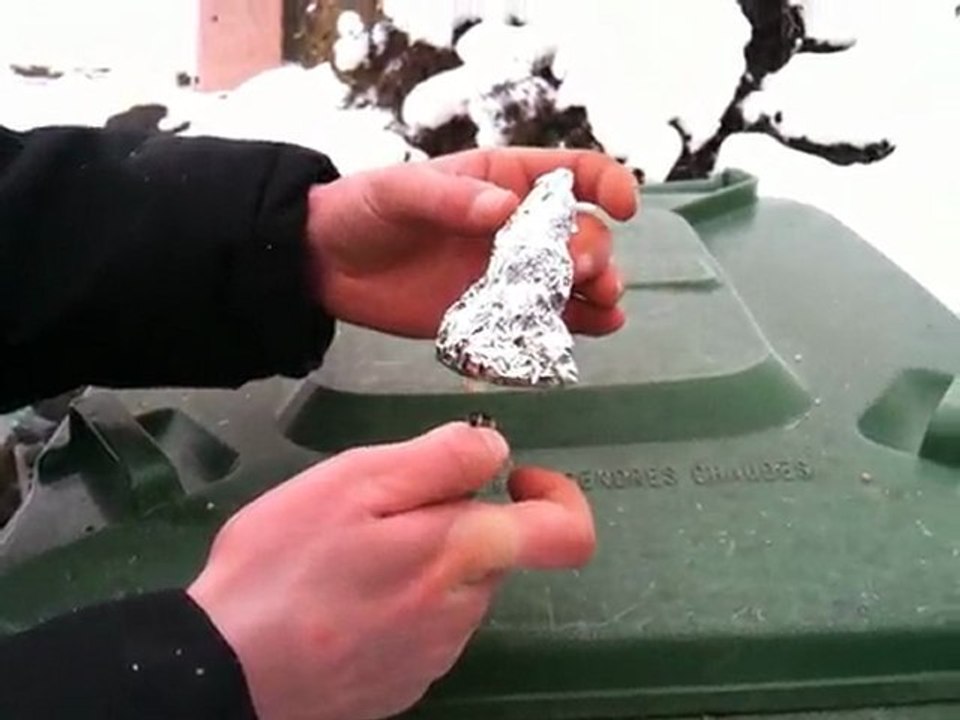 fumigène (balles de ping pong)