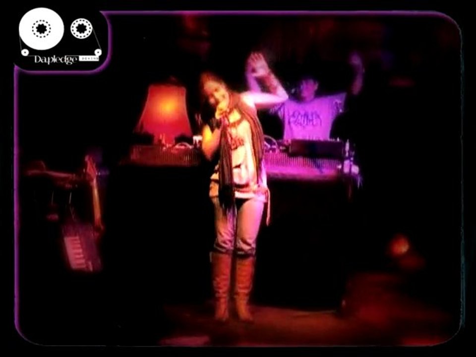 LIVE LADY DAISEY AND BATSAUCE pour  DA.PLEDGE  IN DA BOX