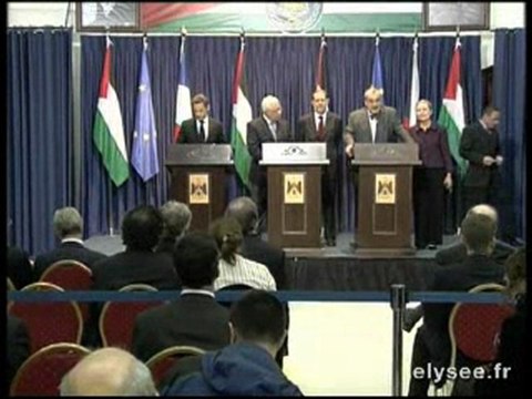 Conférence presse avec MM. ABBAS, SCHWARTZENBERG