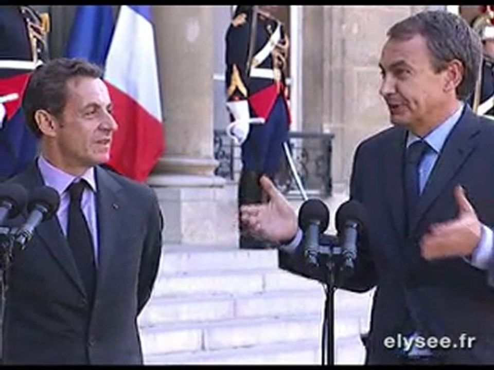 Point presse conjoint de MM. Sarkozy et RODRIGUEZ ZAPATERO